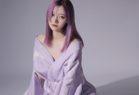 梦见胸部下面长东西