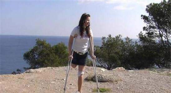 梦见自己腿残疾了