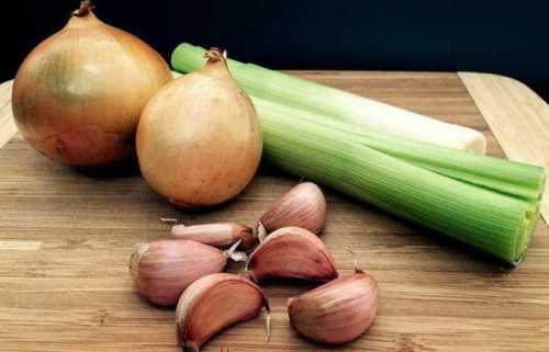 梦见大蒜和葱突然长大