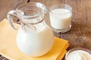 梦见喝牛奶很甜