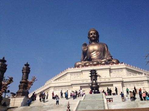 梦见大佛给大佛跪拜