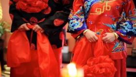 “八字女命带金银禄-命中带禄女孩子