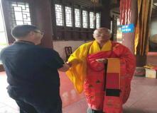 “八字月柱食神坐却财-劫财在八字命