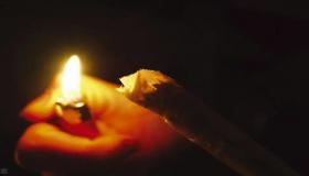 “八字破碎大耗-日柱有破碎大耗什么