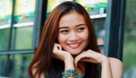 “八字女人薄情-哪种八字的人最绝情