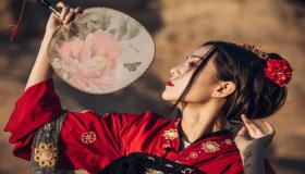 “女命嫁福贵夫八字-女命嫁的老公条