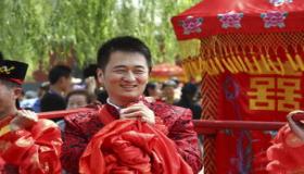 “八字婚姻宫合-八字中的夫妻宫和婚