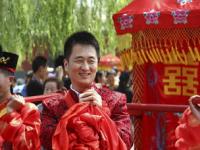 “算男女生辰八字合不合-1998女和199