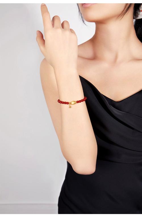 “八字五行缺金缺木配戴什么